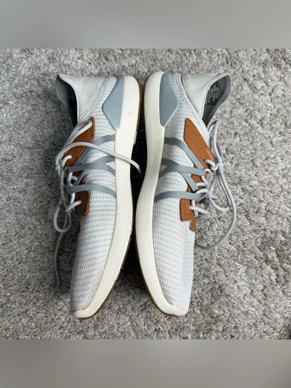 Olukai Men's Mio Li Casual Sneakers 10 gray tennis shoe everyday athletic
